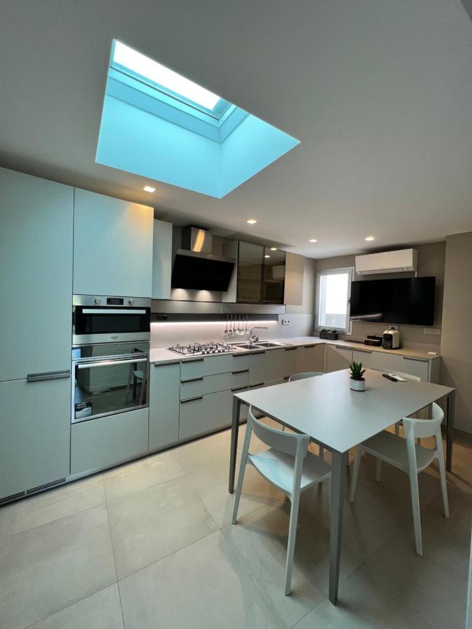 Mp Luxury House Villa Будони Екстериор снимка